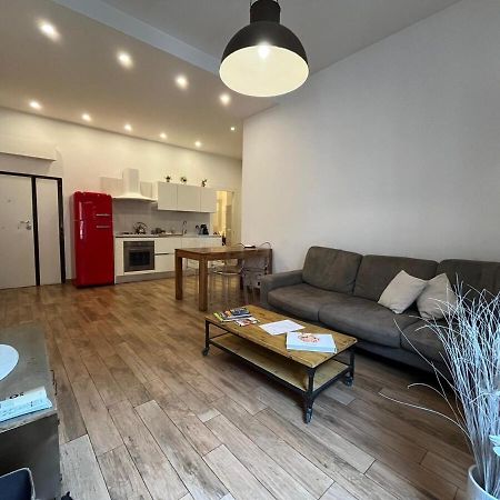 La Dolce Vita - Luxury Colosseum Boutique Apartment Roma Ngoại thất bức ảnh