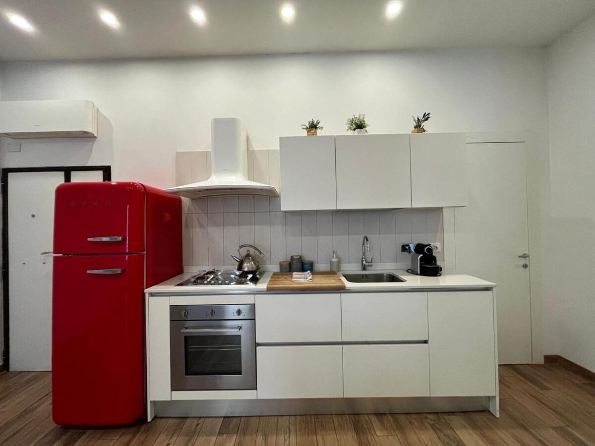 La Dolce Vita - Luxury Colosseum Boutique Apartment Roma Ngoại thất bức ảnh